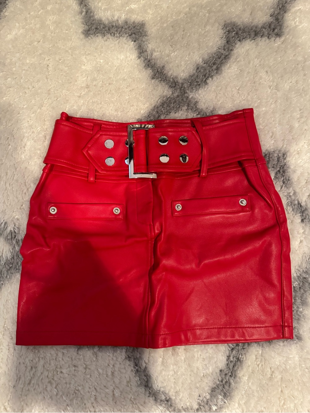 High-Waist Red Faux Leather Mini Skirt with Statement Belt